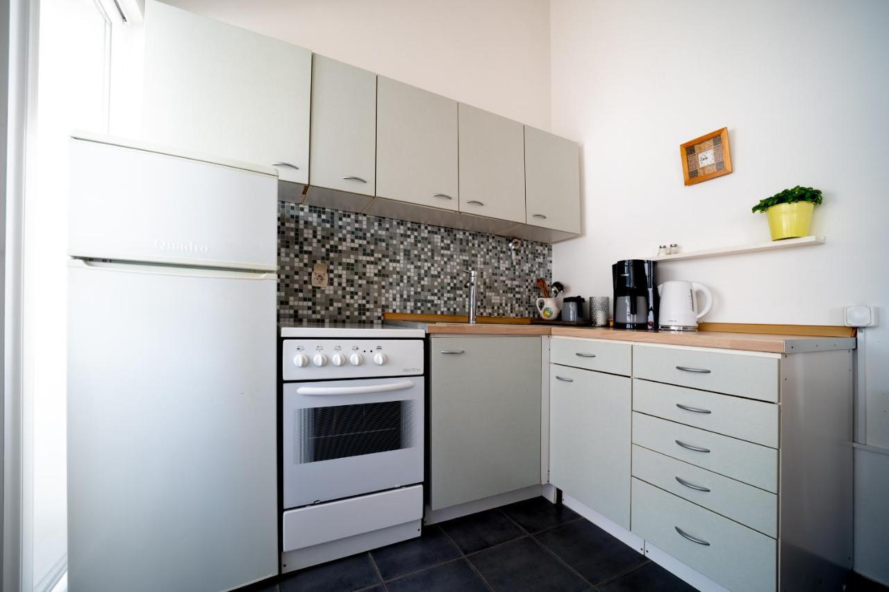 Sukošan Apartments A&T מראה חיצוני תמונה