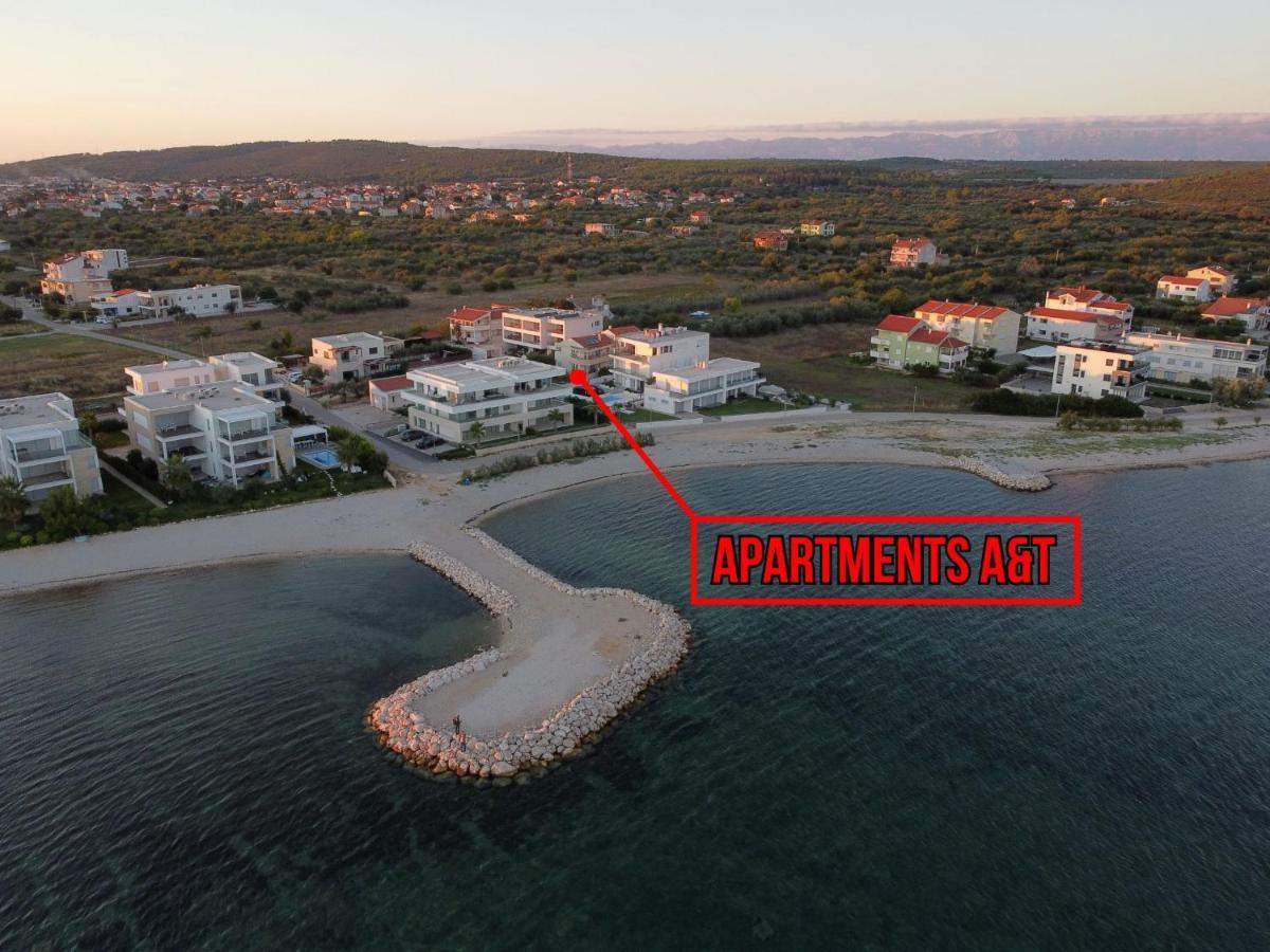 Sukošan Apartments A&T מראה חיצוני תמונה